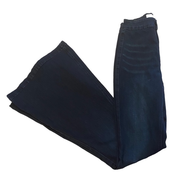 KanCan High Rise Super Flare Darkwash blue Jean - Picture 11 of 11